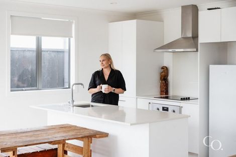 Photo of property in 43 Huriana Crescent, Te Puke, 3119