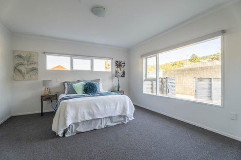 Photo of property in 7c Mclellan Street, Tawa, Wellington, 5028