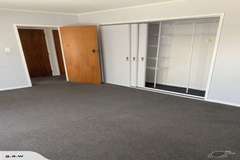 Photo of property in 1/111 Shakespeare Road, Milford, Auckland, 0620