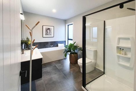 Photo of property in 77 Whakaturou Crescent, Pyes Pa, Tauranga, 3112