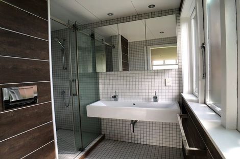 Photo of property in 23 Cathedral Place, Parnell, Auckland, 1052