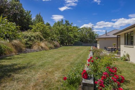 Photo of property in 28 Quill Street, Lake Hayes, Queenstown, 9304