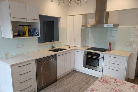 Photo of property in 24 Princes Street, Northcote Point, Auckland, 0627