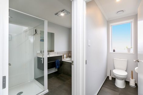 Photo of property in 39 Smith Street, Lepperton, New Plymouth, 4373