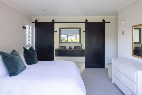 Photo of property in 23 Rich Rise, Havelock North, 4130