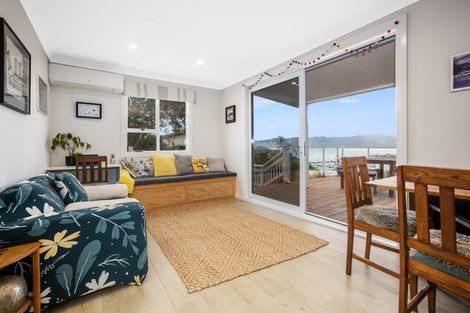 Photo of property in 15 Howard Road, Point Howard, Lower Hutt, 5013