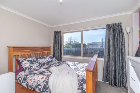 Photo of property in 166 Bartholomew Road, Levin, 5510