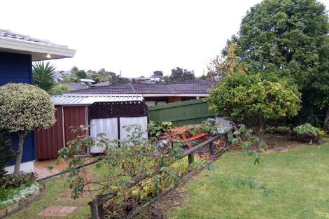 Photo of property in 6 Bass Street, West Harbour, Auckland, 0618