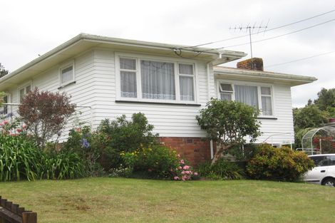 Photo of property in 7 Rosehill Drive, Rosehill, Papakura, 2113