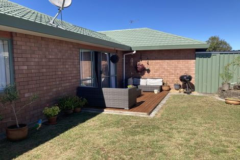 Photo of property in 2d Buckland Road, Tuakau, 2121