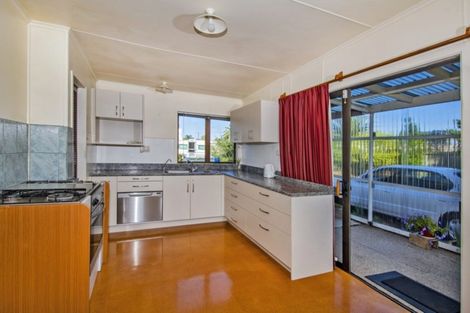 Photo of property in 223 One Tree Point Road, One Tree Point, 0118