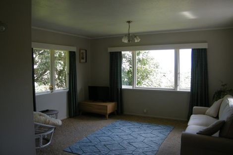 Photo of property in 1 Mace Street, Island Bay, Wellington, 6023