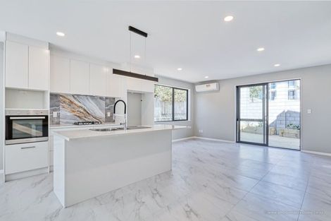 Photo of property in 49a Rosedale Road, Pinehill, Auckland, 0632