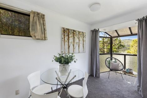 Photo of property in 3 Gribble Grove, Stokes Valley, Lower Hutt, 5019