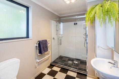 Photo of property in 64b Holly Road, St Albans, Christchurch, 8014