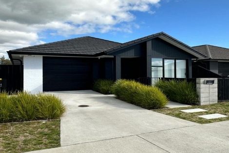 Photo of property in 122 Union Drive, Papamoa, 3118