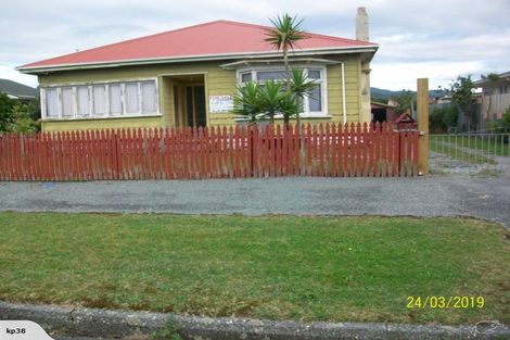 Photo of property in 35 Doyle Street, Blaketown, Greymouth, 7805