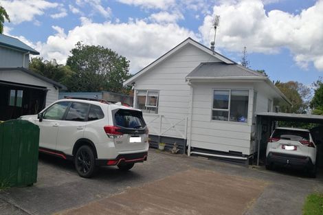 Photo of property in 1/41 Yeovil Road, Te Atatu Peninsula, Auckland, 0610