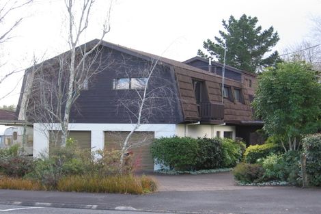 Photo of property in 39 Edinburgh Road, Hillcrest, Hamilton, 3216