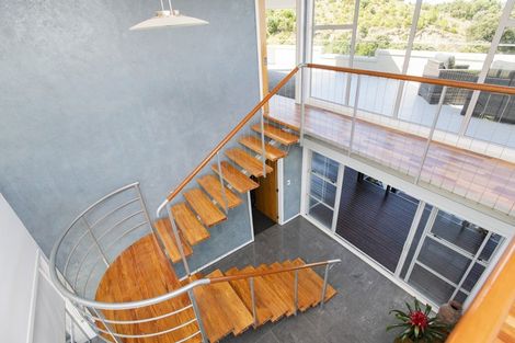 Photo of property in 33 Sirrah Street, Okitu, Gisborne, 4010