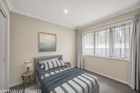 Photo of property in 5 Russell Robertson Drive, Havelock North, 4130