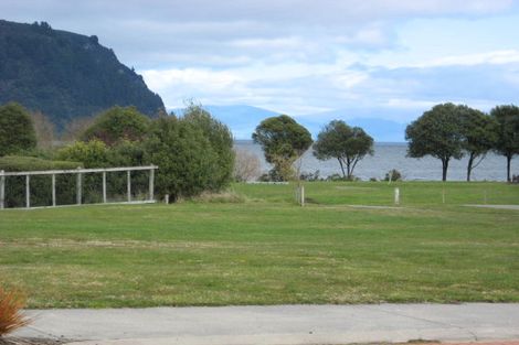 Photo of property in 179 Lisland Drive, Kinloch, Taupo, 3377