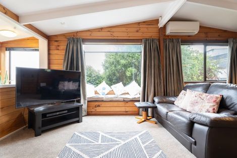 Photo of property in 6 Buccaneer Place, Grenada Village, Wellington, 6037