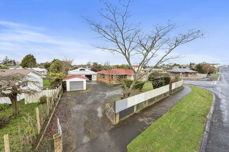 Photo of property in 1 Greta Street, Glenview, Hamilton, 3206