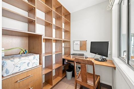 Photo of property in 271 Cannon Hill Crescent, Mount Pleasant, Christchurch, 8081