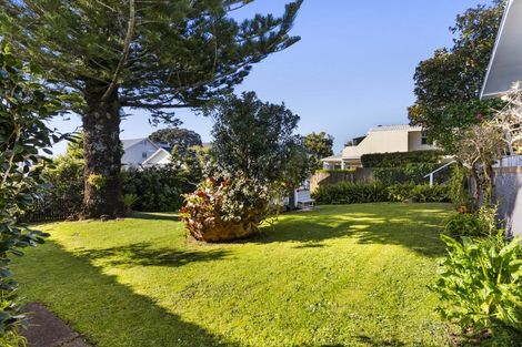 Photo of property in 2/245 Jervois Road, Herne Bay, Auckland, 1011