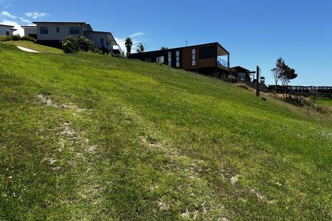 Photo of property in 22a Blue Moon Rise, Langs Beach, 0582