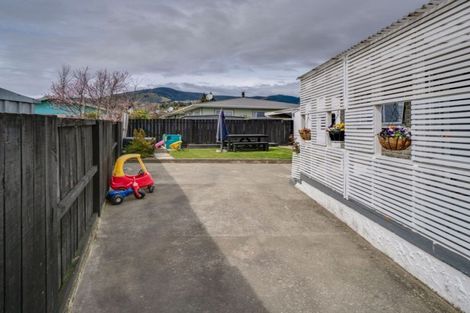 Photo of property in 52 Fergusson Street, Stoke, Nelson, 7011