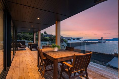 Photo of property in 33 Botanical Heights Drive, Waipahihi, Taupo, 3330