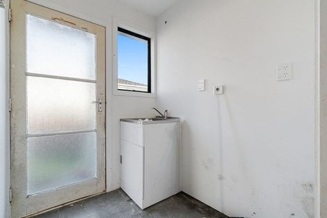 Photo of property in 1/47 Taitimu Drive, Weymouth, Auckland, 2103
