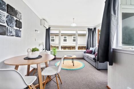 Photo of property in 9a Green Street, Epuni, Lower Hutt, 5011