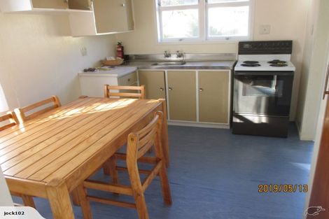 Photo of property in 9/52 Leighton Avenue, Waiwhetu, Lower Hutt, 5010