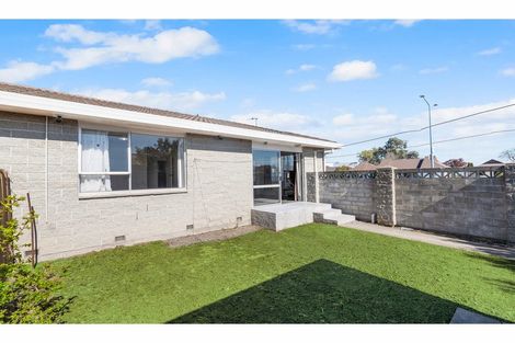 Photo of property in 1/42a Aldwins Road, Phillipstown, Christchurch, 8062
