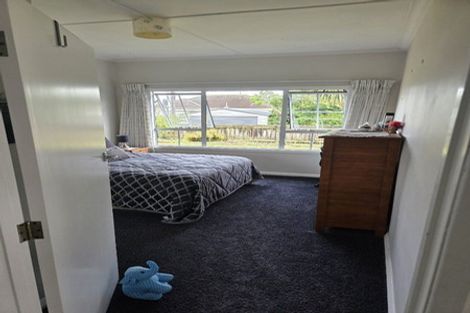 Photo of property in 28 List Street, Welbourn, New Plymouth, 4310