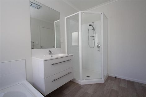 Photo of property in 2 Macfarlane Street, Hamilton East, Hamilton, 3216