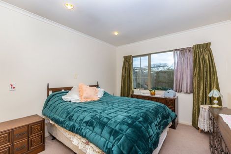 Photo of property in 4 Lakeridge Close, Rangatira Park, Taupo, 3330