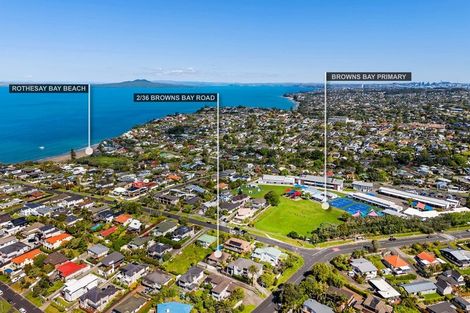 Photo of property in 2/36 Browns Bay Road, Rothesay Bay, Auckland, 0630