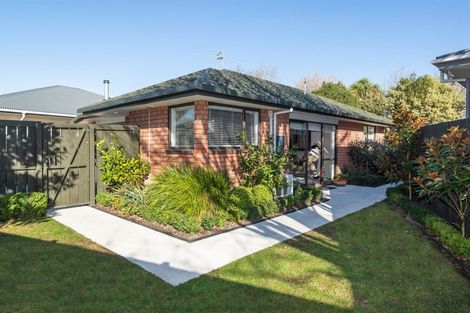 Photo of property in 2/23 Mary Street, Papanui, Christchurch, 8053