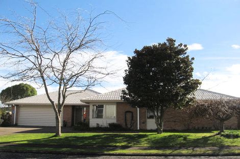 Photo of property in 8 Rogers Place, Fairview Downs, Hamilton, 3214