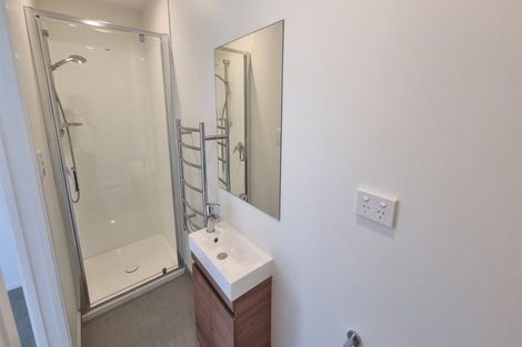 Photo of property in 3/168 Rosebank Road, Avondale, Auckland, 1026