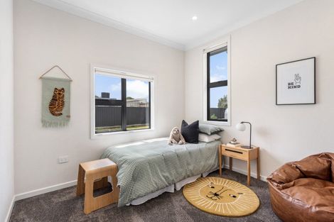 Photo of property in 109 Seaward Road, Edendale, 9825