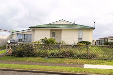 Photo of property in 27 Donnell Avenue, Favona, Auckland, 2024