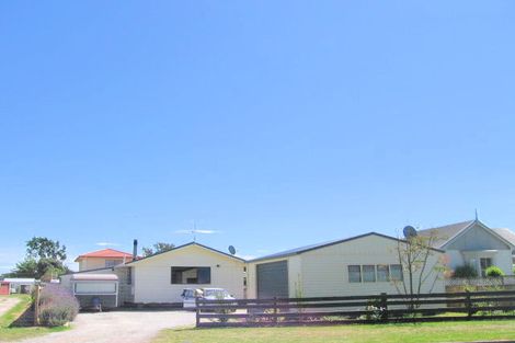 Photo of property in 45 Lytton Road, Riverdale, Gisborne, 4010