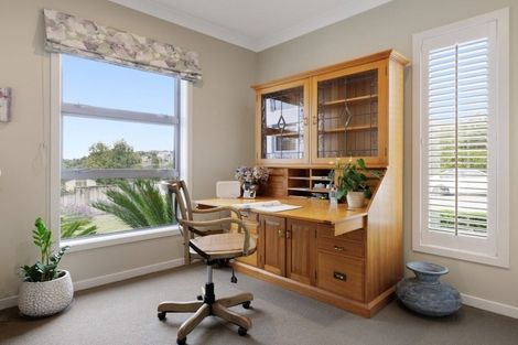 Photo of property in 16 Rexford Heights, Pyes Pa, Tauranga, 3112