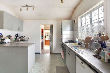 Photo of property in 94 Cornfoot Street, Castlecliff, Whanganui, 4501