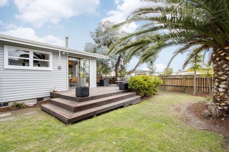 Photo of property in 1 Jellicoe Place, Tamatea, Napier, 4112